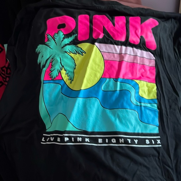 PINK Victoria's Secret Tops - Pink Victoria Secret sz L.